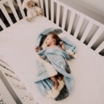 découvrez des conseils indispensables pour aider votre bébé à trouver un sommeil apaisant. apprenez des techniques efficaces pour instaurer de bonnes habitudes de sommeil et favoriser des nuits tranquilles pour toute la famille.