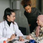 découvrez tout sur la chimiothérapie : son rôle dans le traitement du cancer, ses effets secondaires, et les avancées récentes pour améliorer le confort des patients. obtenez des informations précieuses pour mieux comprendre cette thérapie essentielle.