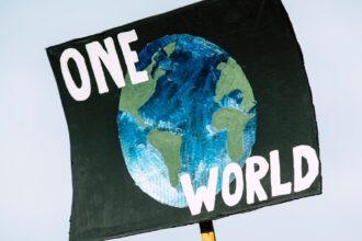 découvrez les enjeux du changement climatique, ses impacts sur notre planète et les solutions pour un avenir durable. informez-vous sur les actions individuelles et collectives nécessaires pour lutter contre cette crise mondiale.