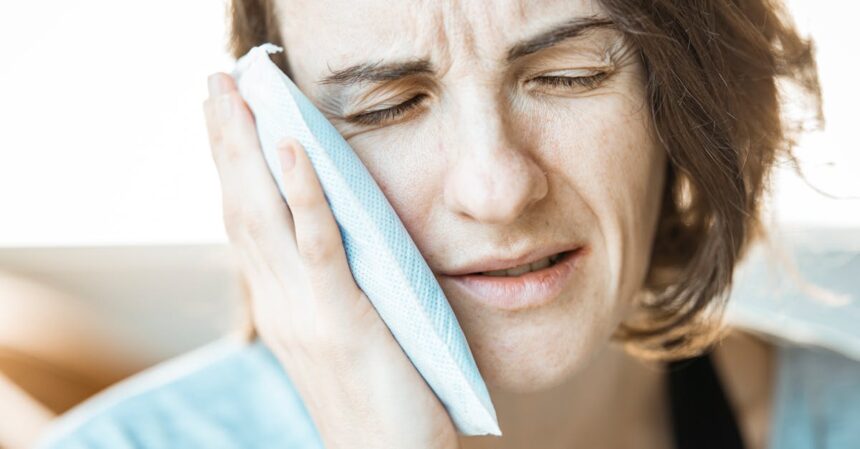 Soulager rapidement un bouton de fièvre : astuces efficaces 💡💊