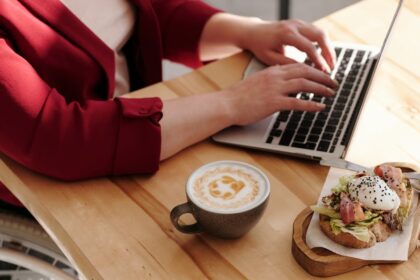 découvrez l'importance de l'accessibilité numérique pour garantir une expérience en ligne inclusive. explorez des stratégies et des bonnes pratiques pour rendre vos sites et applications web accessibles à tous, y compris aux personnes en situation de handicap.