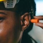 découvrez nos bouchons d'oreilles de haute qualité, conçus pour un confort optimal et une protection efficace contre le bruit. idéaux pour le sommeil, le travail ou les voyages, nos bouchons d'oreilles allient praticité et performance pour vous offrir un calme apaisant où que vous soyez.