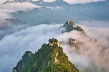 découvrez tout sur les tremblements de terre : mécanismes, causes, impacts, et prévention. informez-vous sur les derniers séismes à travers le monde et apprenez à protéger votre famille en cas de catastrophe.
