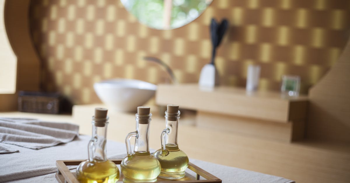 découvrez les bienfaits des huiles essentielles, des extraits naturels aux multiples vertus pour le bien-être, la relaxation et la santé. apprenez à les utiliser au quotidien pour améliorer votre qualité de vie.