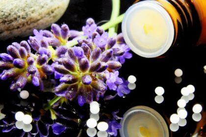 découvrez les bienfaits des huiles essentielles : des remèdes naturels pour le bien-être, la relaxation et la beauté. explorez notre sélection et apprenez à les utiliser dans votre quotidien.