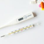 découvrez les meilleurs médicaments contre la fièvre pour soulager vos symptômes rapidement. informez-vous sur les options disponibles, leurs effets et comment les utiliser efficacement.