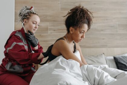 découvrez des solutions efficaces pour soulager la fièvre. nos conseils et remèdes naturels vous aideront à atténuer les symptômes et retrouvez votre bien-être rapidement.