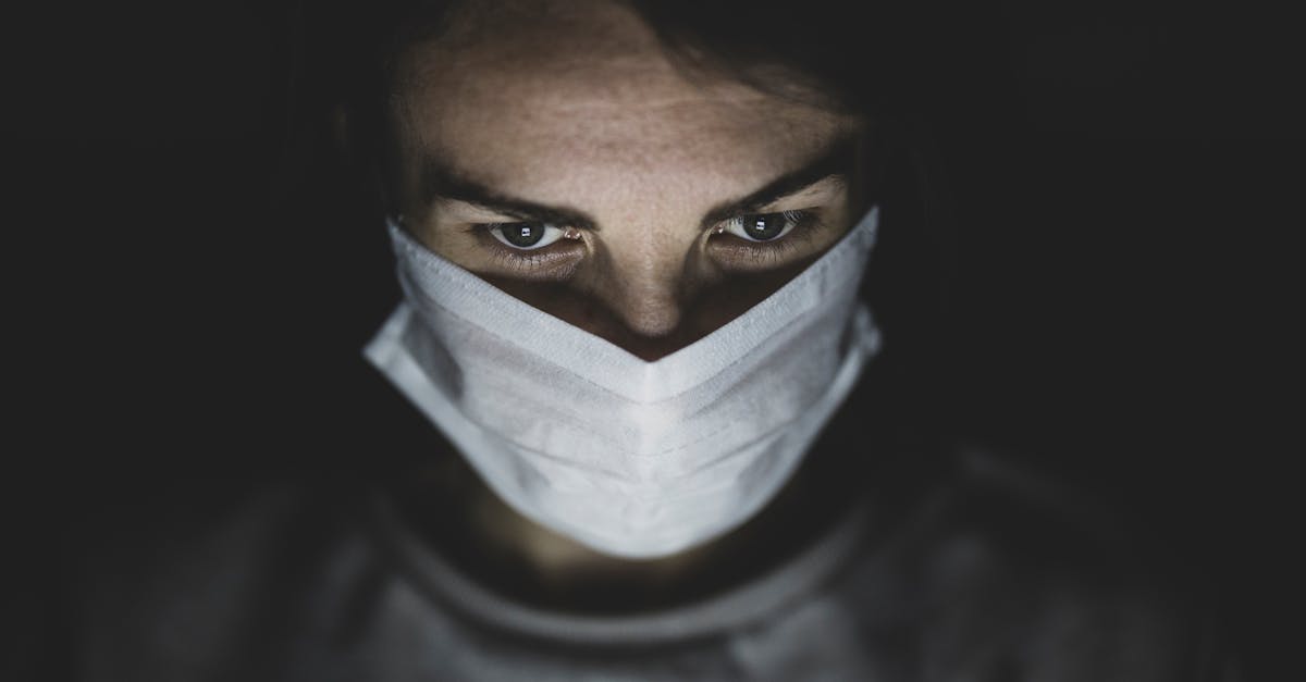 découvrez les symptômes de la grippe : fièvre, toux, courbatures et fatigue. apprenez à les reconnaître pour mieux gérer votre santé durant la saison hivernale.