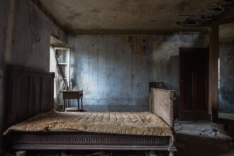 découvrez notre sélection de matelas de qualité pour un sommeil réparateur. conçus pour offrir confort et soutien, nos matelas s'adaptent à tous les besoins. transformez vos nuits en moments de bien-être optimal.