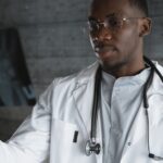 découvrez notre guide complet sur le diagnostic médical : des informations essentielles sur les méthodes, les outils et les processus utilisés pour identifier les maladies et assurer des soins de qualité. obtenez les clés pour mieux comprendre les enjeux de la santé.