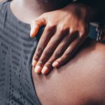 découvrez les causes et les solutions pour atténuer les douleurs musculaires après l'effort. apprenez comment prévenir et soulager les courbatures pour optimiser votre récupération et maintenir votre performance sportive.