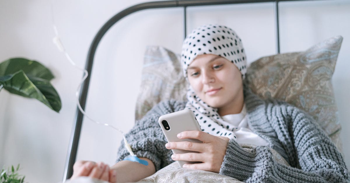 découvrez les derniÚres avancées en oncologie, les traitements innovants et les approches de soins personnalisés pour le cancer. informez-vous sur la recherche, la prévention et le soutien aux patients dans leur parcours contre la maladie.
