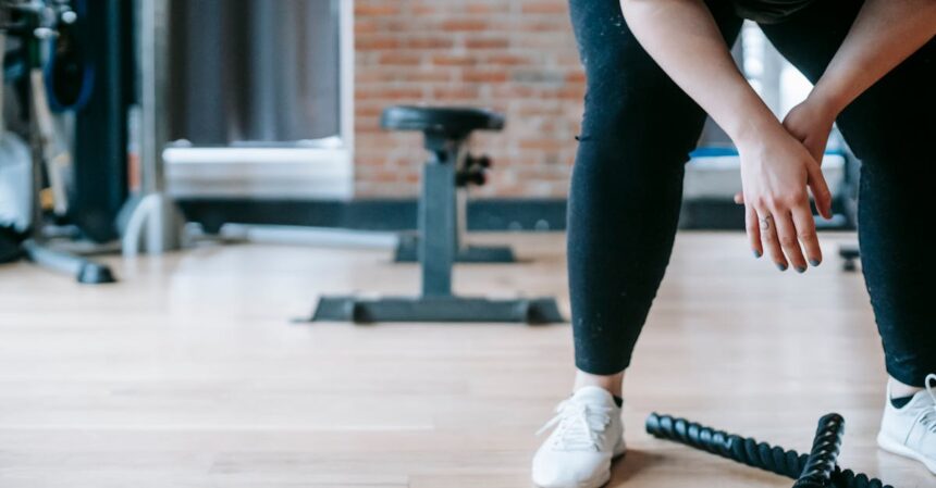 découvrez tout ce que vous devez savoir sur la perspiration : ses causes, son rôle dans le corps, et des conseils pour gérer les problèmes liés à la transpiration excessive. explorez les solutions pratiques pour rester à l'aise dans toutes les situations.