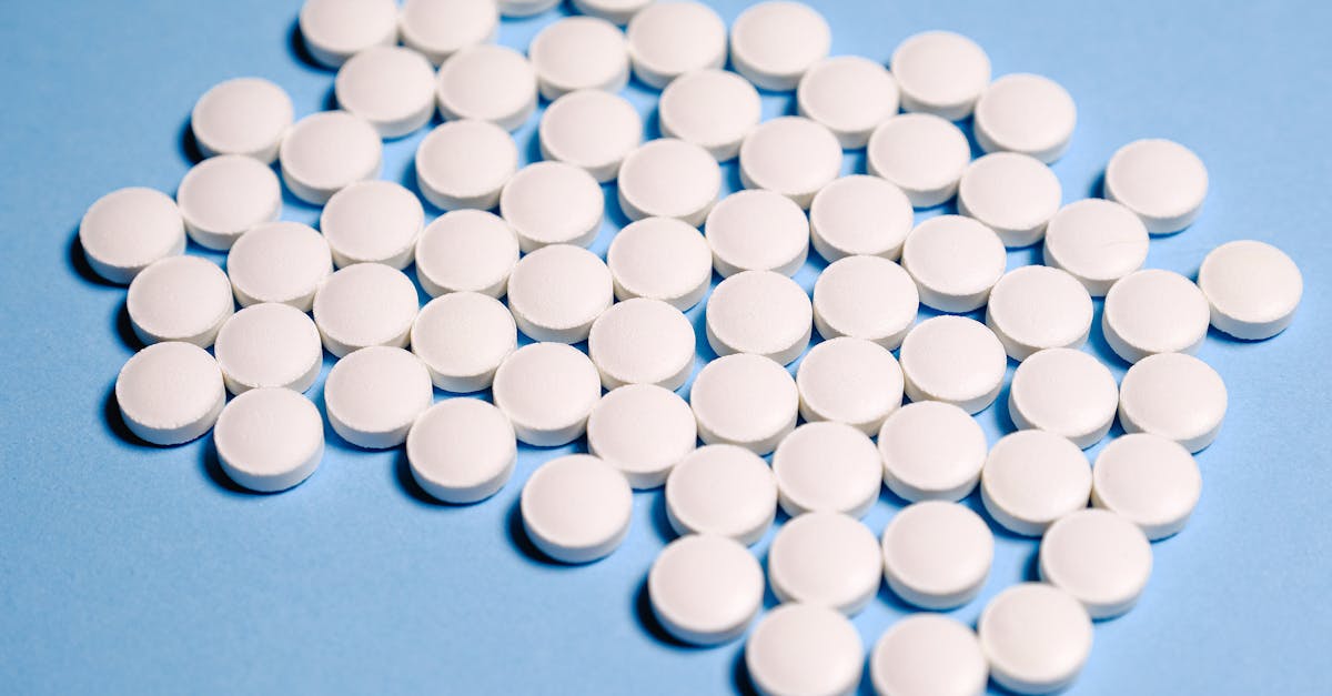 découvrez le rôle essentiel des pharmaciens dans le système de santé. apprenez-en plus sur leurs responsabilités, leurs formations et comment ils contribuent à votre bien-être en fournissant des conseils médicaux et des médicaments adaptés.