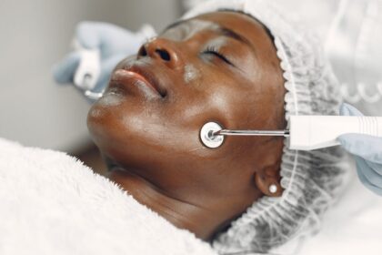 découvrez les avantages des cliniques privées : soins personnalisés, temps d'attente réduit, accès à des professionnels de santé expérimentés et technologies de pointe. optez pour une prise en charge de qualité pour votre santé.