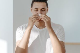 découvrez nos conseils pratiques pour prévenir les infections saisonnières. protégez votre santé et celle de vos proches en apprenant les gestes simples et efficaces à adopter durant les périodes à risque.