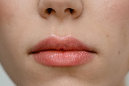 découvrez l'importance de la sensibilité dans nos vies quotidiennes. explorez comment elle influence nos relations, notre bien-être émotionnel et notre capacité à comprendre les autres. apprenez à cultiver la sensibilité pour une meilleure connexion avec soi-même et les autres.