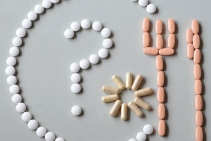 découvrez les effets secondaires potentiels de différents traitements et médicaments. informez-vous sur leur fréquence, leur intensité et les mesures à prendre en cas de réaction indésirable. restez informé pour des choix de santé éclairés.