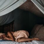 découvrez l'importance du sommeil pour votre bien-être. apprenez comment améliorer la qualité de votre sommeil avec des conseils et astuces pratiques pour mieux dormir et retrouver énergie et vitalité chaque jour.