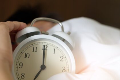découvrez l'importance du sommeil pour votre santé et votre bien-être. apprenez des astuces pour améliorer la qualité de votre sommeil et profitez d'une vie plus énergique et équilibrée.