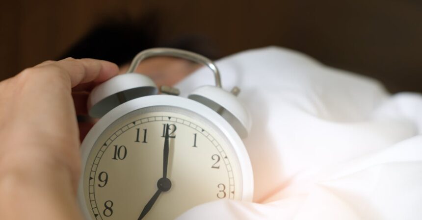 découvrez tout sur l'apnée du sommeil : ses causes, symptômes et traitements. apprenez comment améliorer votre sommeil et retrouver une vie plus saine grâce à des conseils et des solutions adaptées.