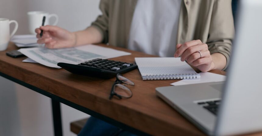 découvrez notre calculateur de sommeil et optimisez vos nuits pour un repos de qualité. en quelques clics, trouvez l'heure idéale pour vous endormir et vous réveiller, afin de profiter d'un sommeil réparateur et débordant d'énergie.