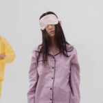 découvrez les avantages d'un masque de sommeil : amélioration de la qualité du sommeil, réduction de la lumière ambiante, et relaxation accrue pour des nuits paisibles et réparatrices.