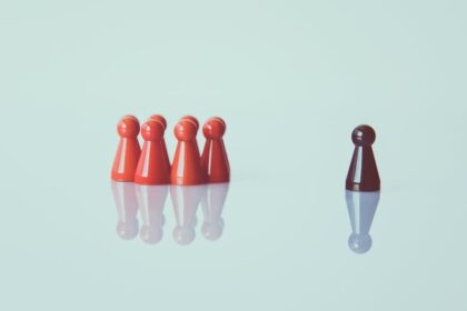 découvrez les meilleures pratiques de distanciation sociale pour protéger votre santé et celle des autres. apprenez comment rester en sécurité tout en maintenant des liens sociaux grâce à des conseils pratiques et des stratégies efficaces.
