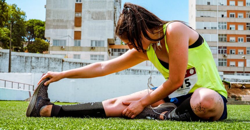 découvrez l'art du stretching : améliorez votre flexibilité, réduisez les tensions musculaires et favorisez votre bien-être général. apprenez des techniques simples pour intégrer le stretching dans votre routine quotidienne et optimisez vos performances sportives.