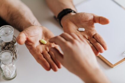 découvrez notre vaste sélection de suppléments essentiels pour améliorer votre bien-être et optimiser votre santé. que vous recherchiez des vitamines, des minéraux ou des protéines, trouvez les produits qui répondent à vos besoins spécifiques. boostez votre énergie et soutenez votre mode de vie actif avec nos suppléments de qualité.