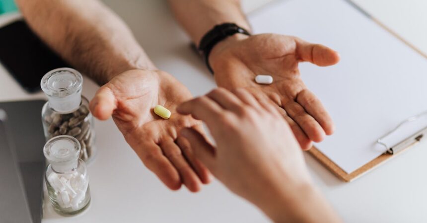 découvrez notre vaste sélection de suppléments essentiels pour améliorer votre bien-être et optimiser votre santé. que vous recherchiez des vitamines, des minéraux ou des protéines, trouvez les produits qui répondent à vos besoins spécifiques. boostez votre énergie et soutenez votre mode de vie actif avec nos suppléments de qualité.