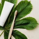découvrez notre gamme de dentifrices spécialement formulés pour unehygiène bucco-dentaire optimale. profitez d'un sourire éclatant et d'une fraîcheur durable grâce à nos ingrédients naturels et à nos technologies avancées. trouvez le dentifrice qui convient à vos besoins !