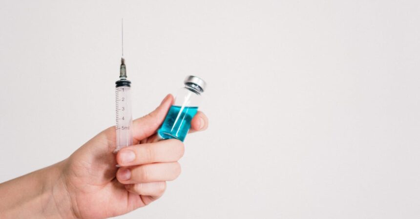 découvrez tout ce qu'il faut savoir sur la vaccination : son importance pour la santé publique, les différents types de vaccins disponibles, les recommandations selon les âges, et les mythes à démystifier. protégez-vous et vos proches grâce à des informations fiables et actualisées sur la vaccination.