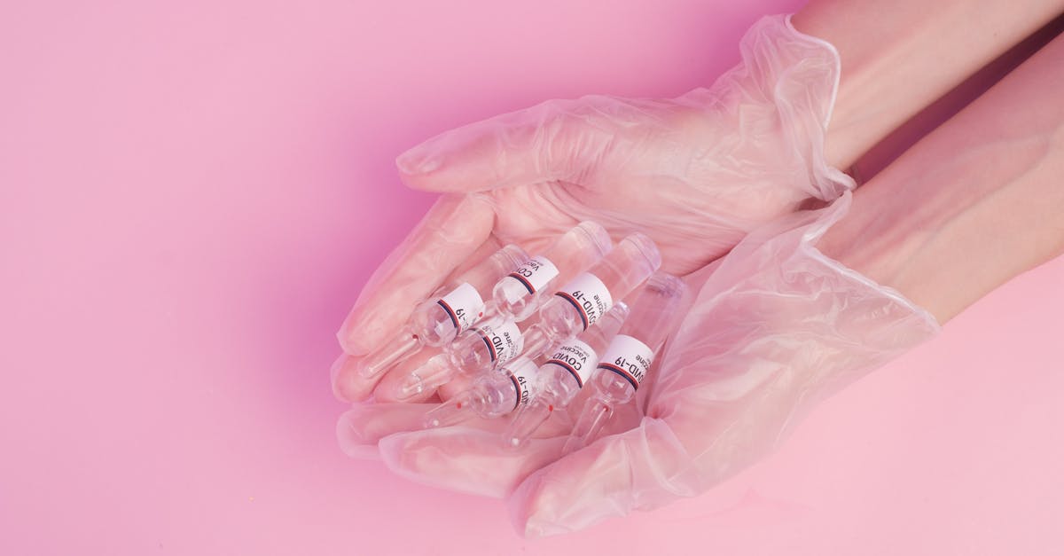 découvrez les infections virales : qu'est-ce que c'est, comment elles se propagent, leurs symptÎmes et les meilleures méthodes pour les prévenir et les traiter. informez-vous sur les virus courants et protégez votre santé.