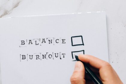 découvrez l'art de la conciliation entre vie professionnelle et vie personnelle. des conseils pratiques et des stratégies efficaces pour améliorer votre équilibre travail-vie et favoriser votre bien-être au quotidien.