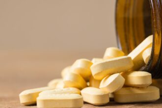 découvrez tout sur la carence en zinc, ses symptômes, ses causes et les meilleures solutions pour rétablir votre niveau de zinc. informez-vous sur les aliments riches en zinc et les recommandations pour une santé optimale.